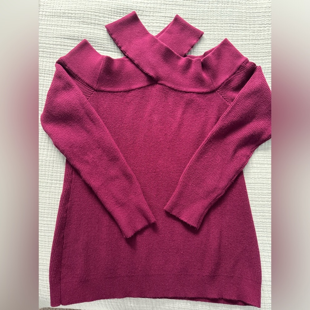 Ruby Ribbon Cold Shoulder sweater